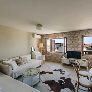  Apartment Salvia 4 Stars